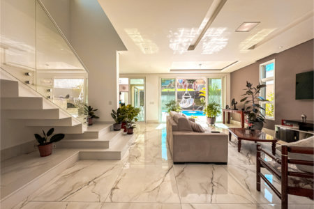 Sobrado à venda em Itupeva – 421,80 m² de terreno – 254,28 m² de área construída – 3 dormitórios – 4 banheiros – 4 vagas de garagem