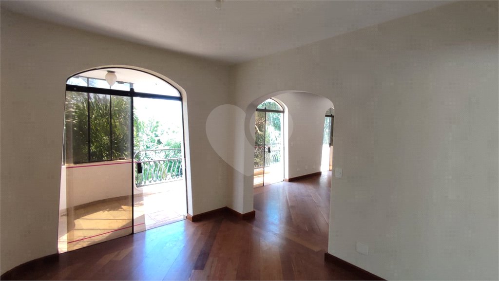 Apartamento de 3 dormitórios à Venda - Jardim Bethânia