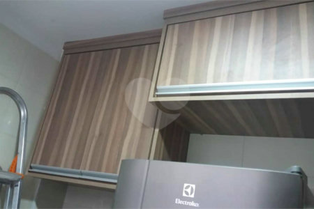 Apartamento com 2 dormitórios