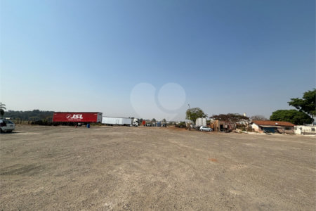 Área de terra a Venda na Margem da Rodovia Washington Luiz KM/230 - São Carlos/SP