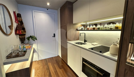 Casa à venda com 1 quarto no condomínio Barô Higienópolis By You, São Paulo - SP