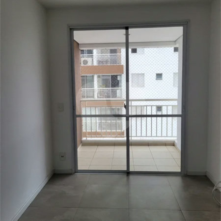 Apartamento à venda no Bom Retiro com 2 dormitórios
