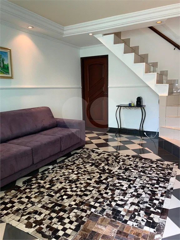 Casa com 115m², 3 dormitórios, 1 vaga, à venda na Penha.