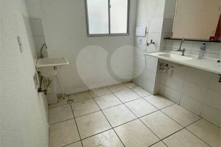 Apartamento no Condomínio Monte Everest.