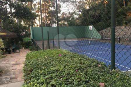 Apartamento reformado de 511m2 à venda com 4 suítes e 3 vagas no Morumbi