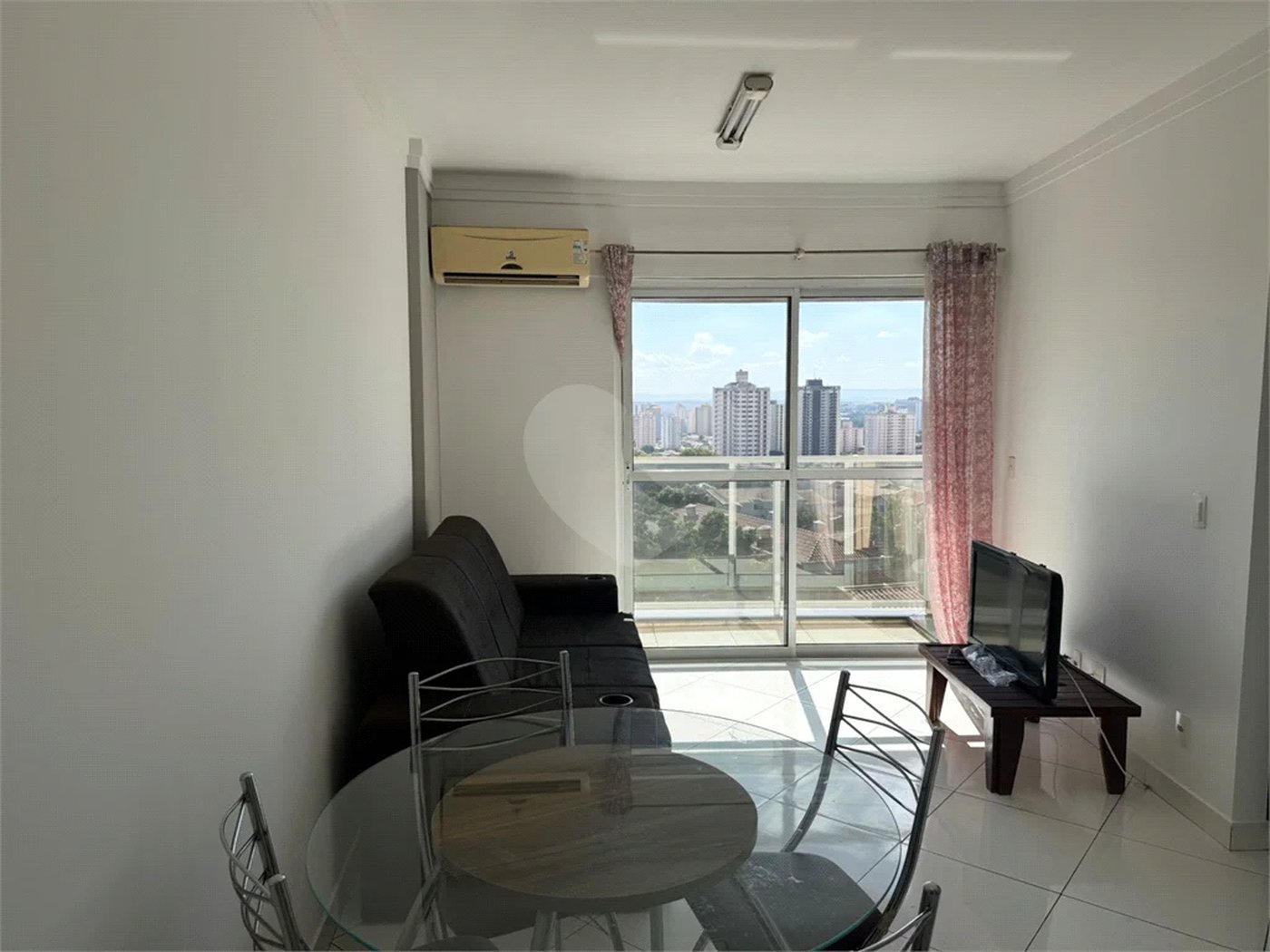 Apartamento para alugar, Edificio Santiago - Piracicaba/SP