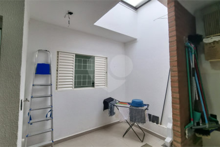 Casa no Condomínio Flamboyant II a venda .