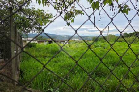 Área nobre COMERCIAL no entorno do centro de Atibaia.