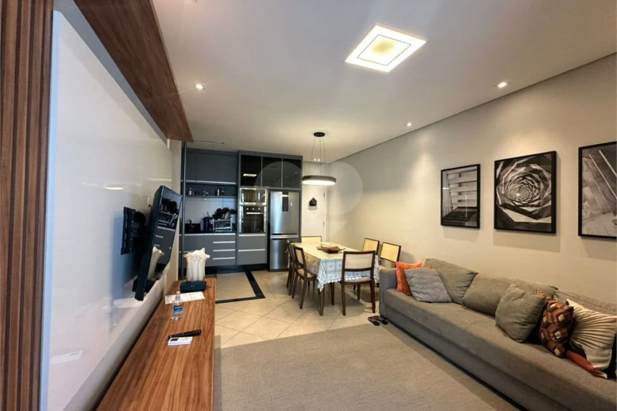 Apartamento à venda com 3 quartos, sendo 1 suíte,  em Riviera de São Lourenço, Bertioga, SP