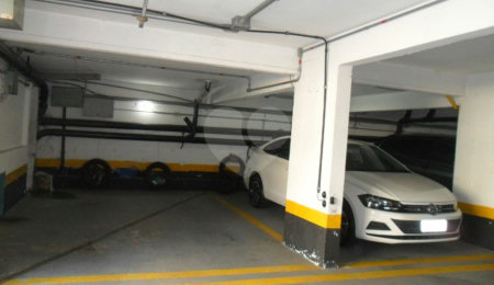 Apartamento à venda com 4 quartos, sendo 1 suíte,  em Santo Antônio, São Caetano do Sul, SP