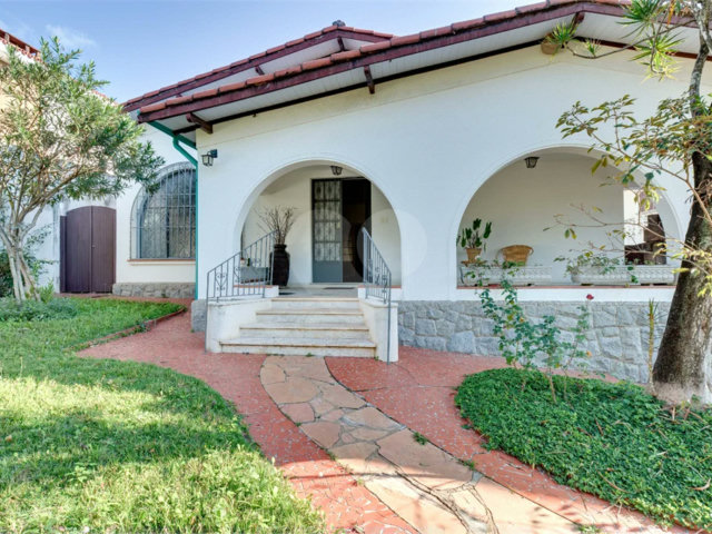 Casa de Vila à venda com 3 quartos em Jardim Hípico, São Paulo, SP