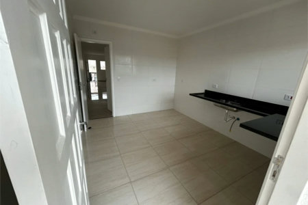 Sobrado à venda com 3 quartos, sendo 1 suíte, em Butantã, São Paulo, SP