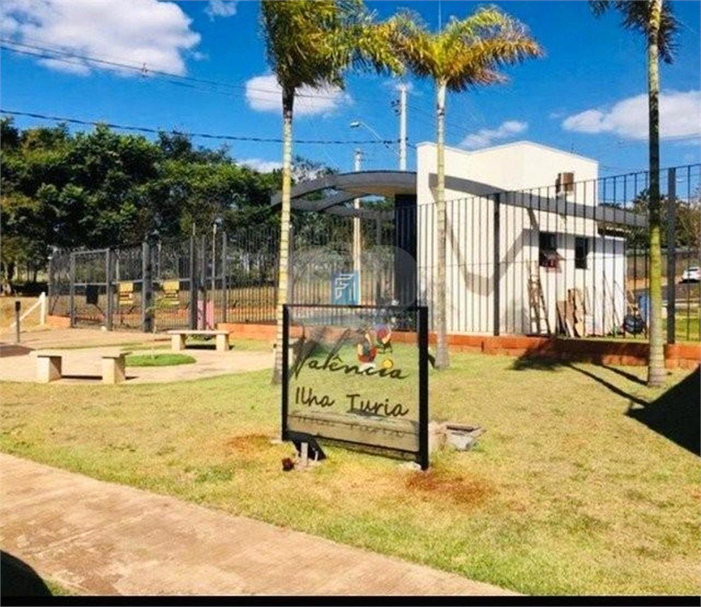 Casa Térrea no Condomínio Residencial Valencia Ilha Turia.