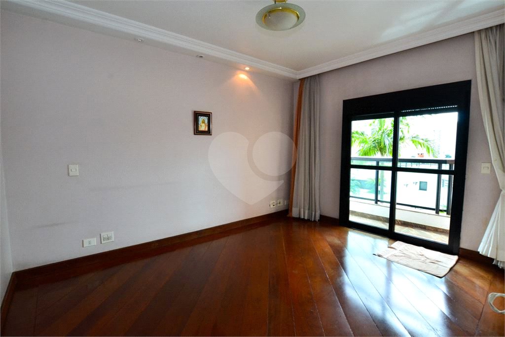 Apartamento à Venda com 200m² -Ipiranga.