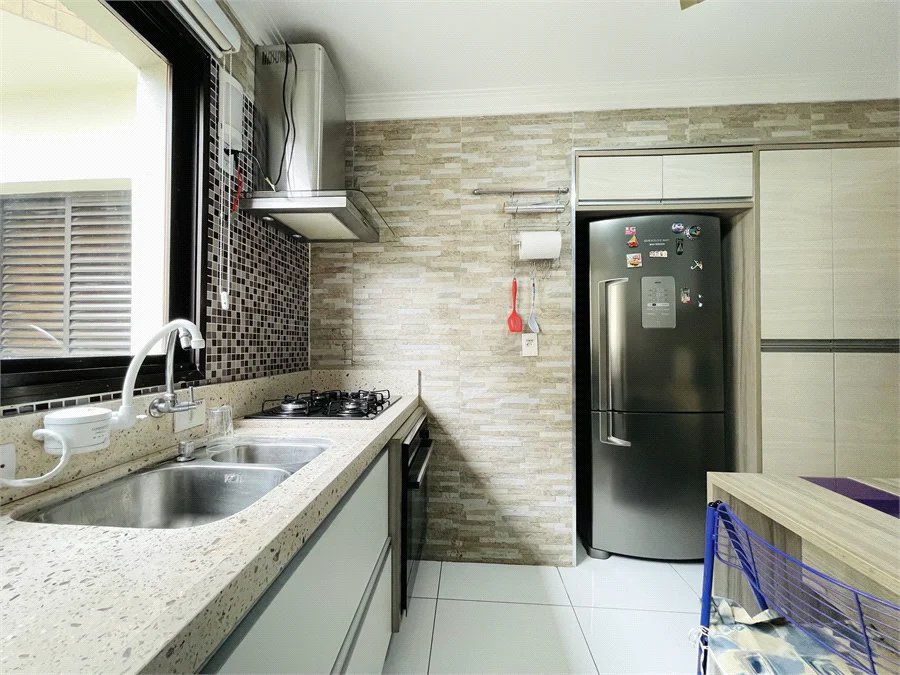Apartamento pronto para mudar 69 m² c/ 2 Dormitórios e 1 Vaga -Condomínio Kentucky Próximo ao Shopping Metrópole!
