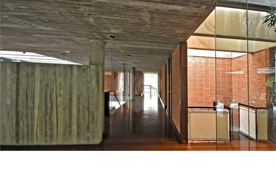 Casa com 976 m² e terreno de 3.100 m², à venda por R$ 16.000.000,00