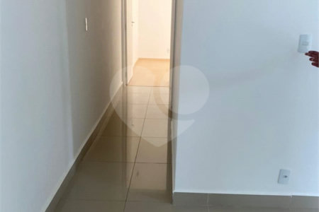 Lindo apartamento no Parque das Oliveiras