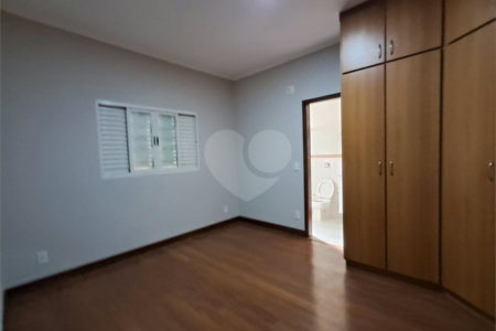 Casa à venda próxima ao SESC com 3 suites