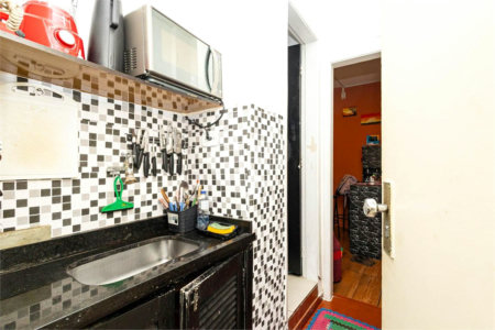 Apartamento à venda com 30m², 1 quarto e sem vaga