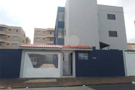 Apartamento à venda no Condomínio Álvaro Dziabas