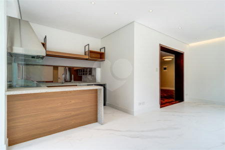Casa à venda com 4 suítes em Alto da Boa Vista, São Paulo, SP