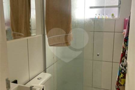 Apartamento no Condomínio Monte Olimpo.