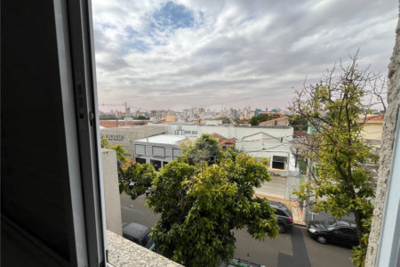 Apartamento á venda na região da Vila Prado.
