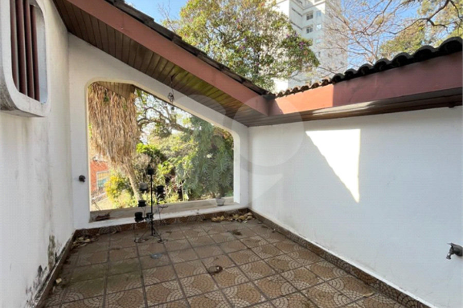 Sobrado à venda com 3 suítes em Tremembé, São Paulo, SP