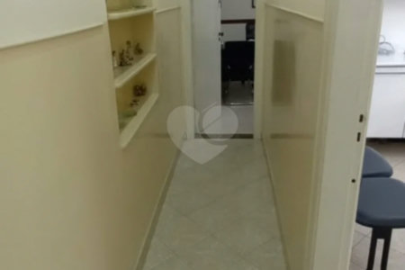 Sobrado comercial para locação em Perdizes | 160m² | 2 Andares | 7 Salas