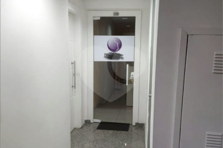Salas comerciais ideal para clinica médica, escritório de advocacia e etc.