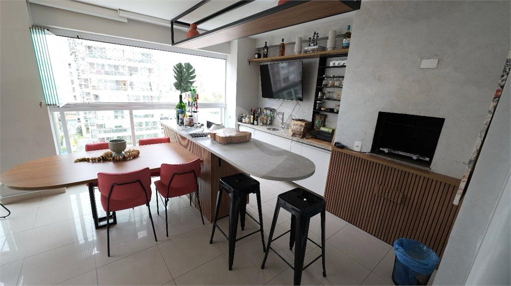 Apartamento á venda - Vila Olímpia