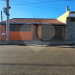 Excelente Casa Residencial no São Carlos 5 com 3 Quartos (1 Suíte) e Garagem Coberta para 2 Carros