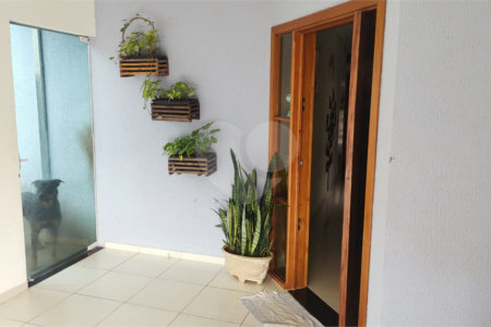 casa com area de lazer a venda