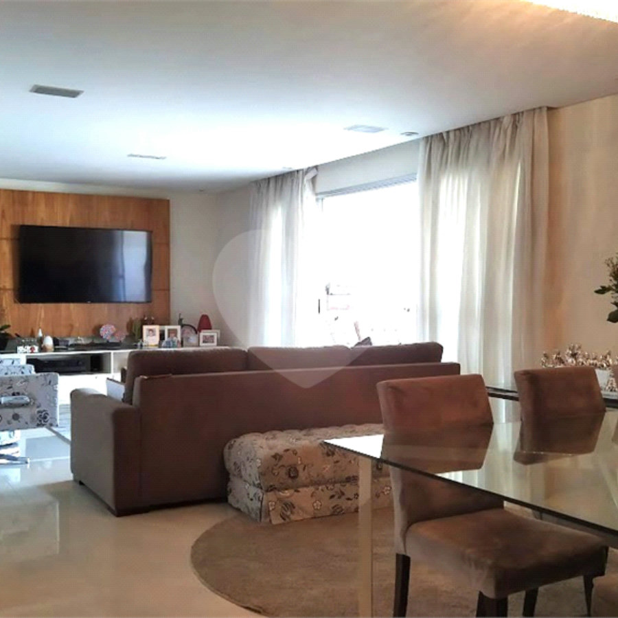 APARTAMENTO 172M² - 3 SUÍTES – 3 VAGAS – TERRAÇO