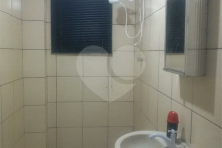 Casa com 180m², 3 quartos (1 suíte) e 5 vagas de garagem, à venda em São Mateus
