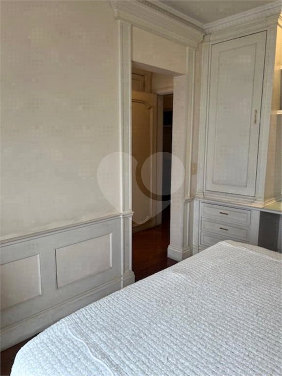 Apartamento à venda com 4 suítes em Santa Cecília, São Paulo, SP