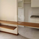 Apartamento no Condomínio Via Campus.