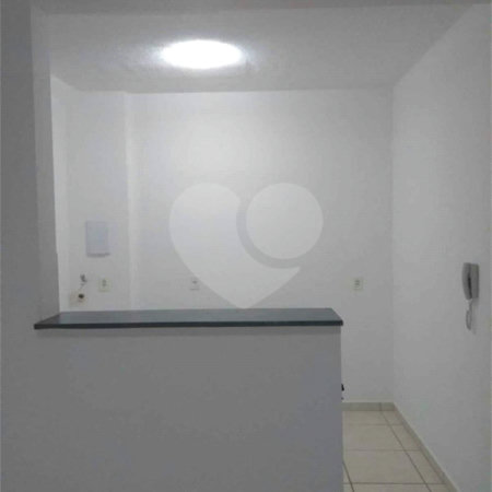 Apartamento no Condomínio Monte Logan.