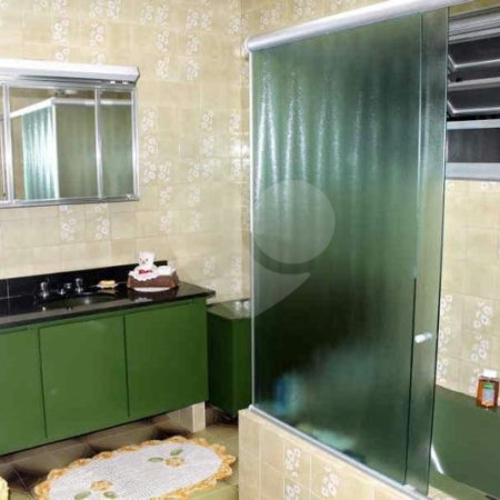 Casa no bairro de Saúde