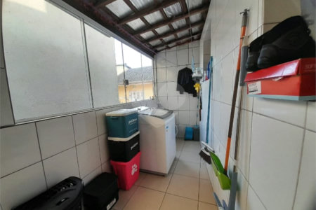 Casa a venda na Vila Brasilino Machado, 3 dormitórios, suite, 2 vagas, churrasqueira e vista panorâmica