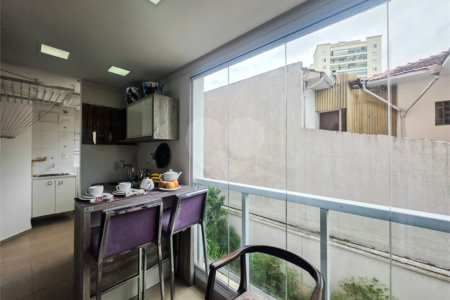 Apartamento - Ipiranga - 2 Quartos / Dormitórios - 1 Vaga - Venda / Compra