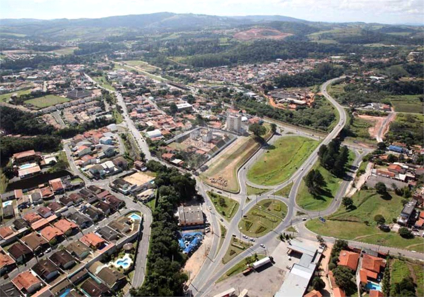 Lote a venda de 266,00m² no Residencial Capivari - Louveira-SP