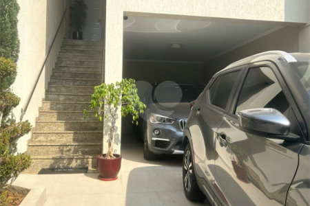 Casa com 3 Quartos e 3 banheiros 2 vagas à Venda, 149 m² no Ipiranga Estação Alto do Ipiranga, Terminal Sacomã, Estação Sacomã.Aceita e estuda Permuta.