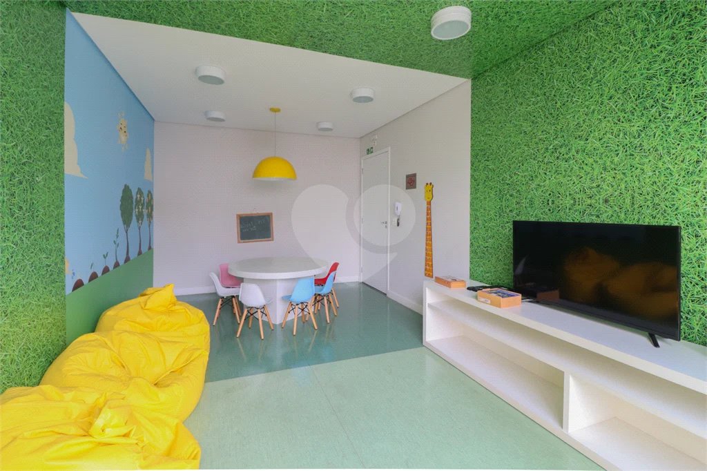 Apartamento de 140 m², 2 dormitórios sendo uma suìte, 3 vagas - Campo Belo/SP.