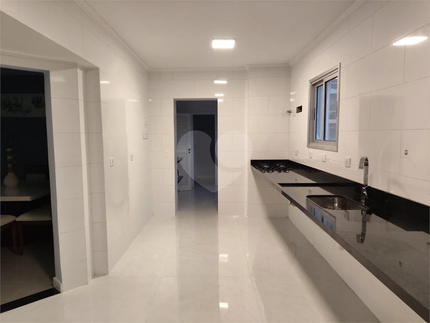 Belíssimo apartamento de 168,62m² no Belenzinho todo reformado com 3 dorm e 2 vagas .Aceita Permuta