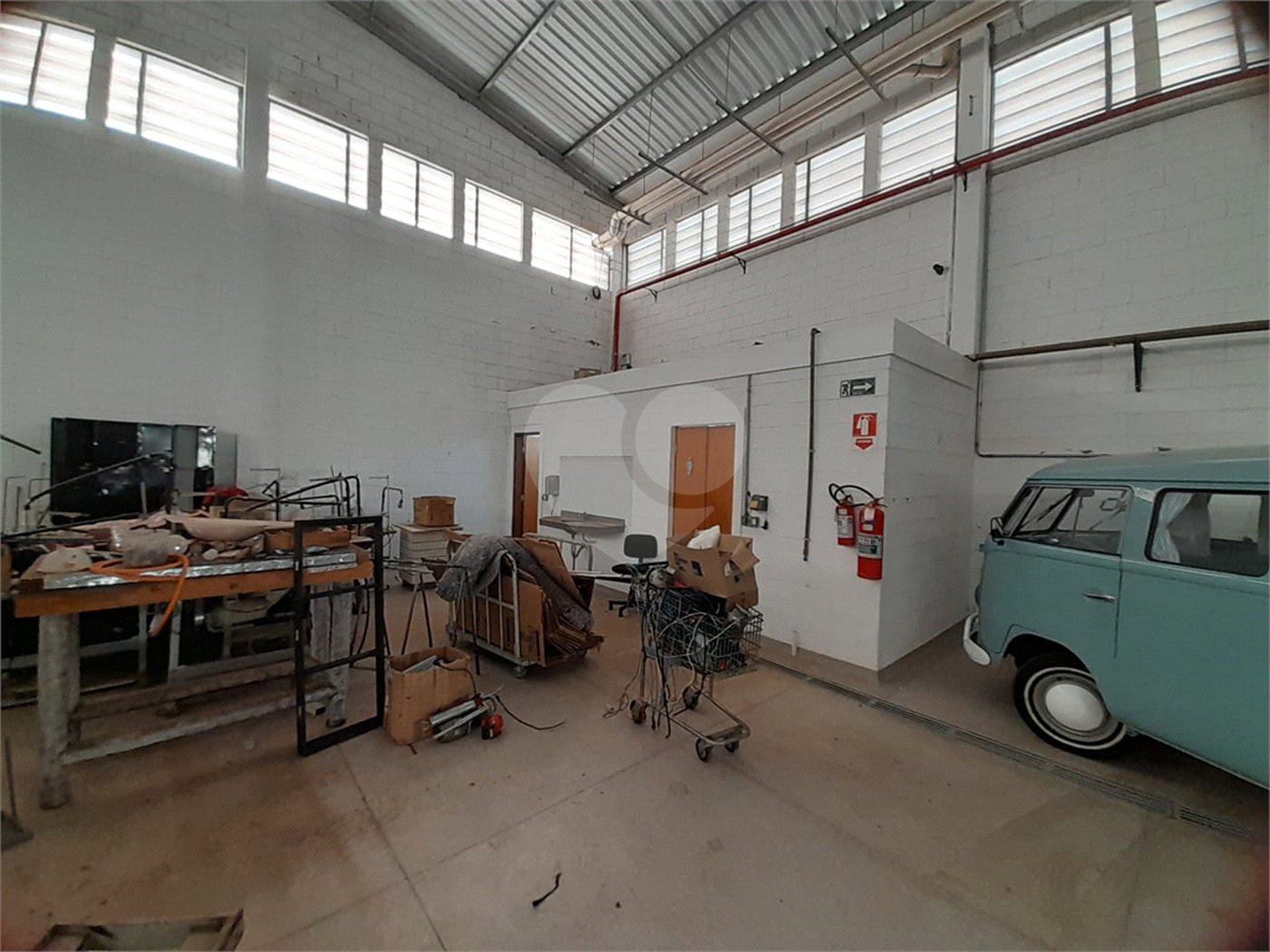 Galpão Industrial no Jardim Tangará - 1.714,91 m² de Área Útil