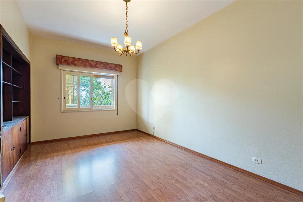 Apartamento amplo - perto do metrô Higienópolis-Mackenzie