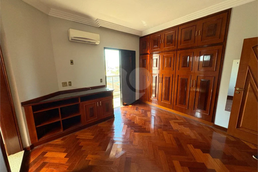 Apartamento disponível no Edifício Palladium no Centro de Piracicaba - SP.