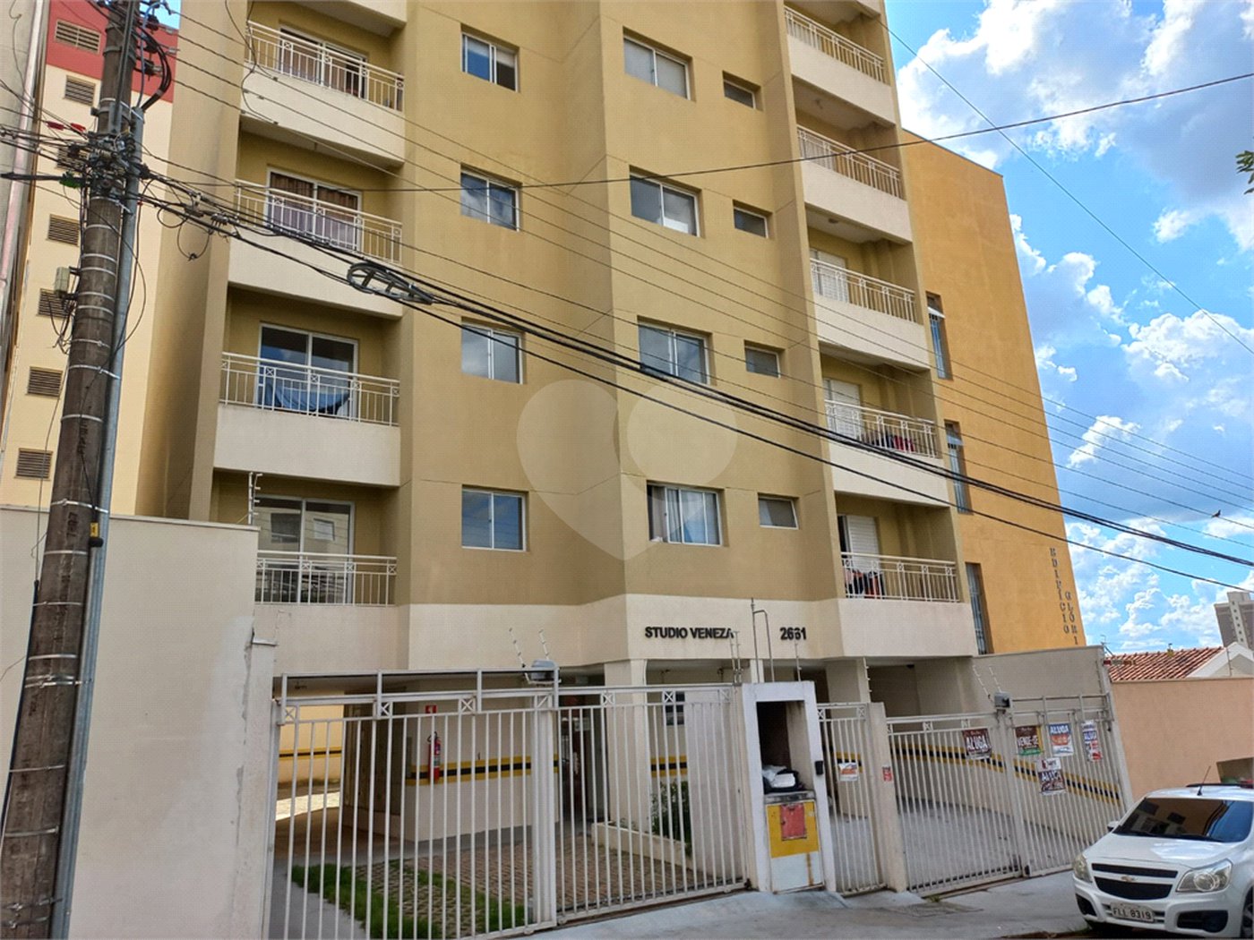 Apartamento no Condomínio Veneza