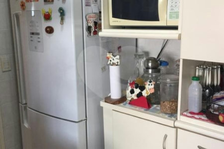 Apartamento com 3 quartos